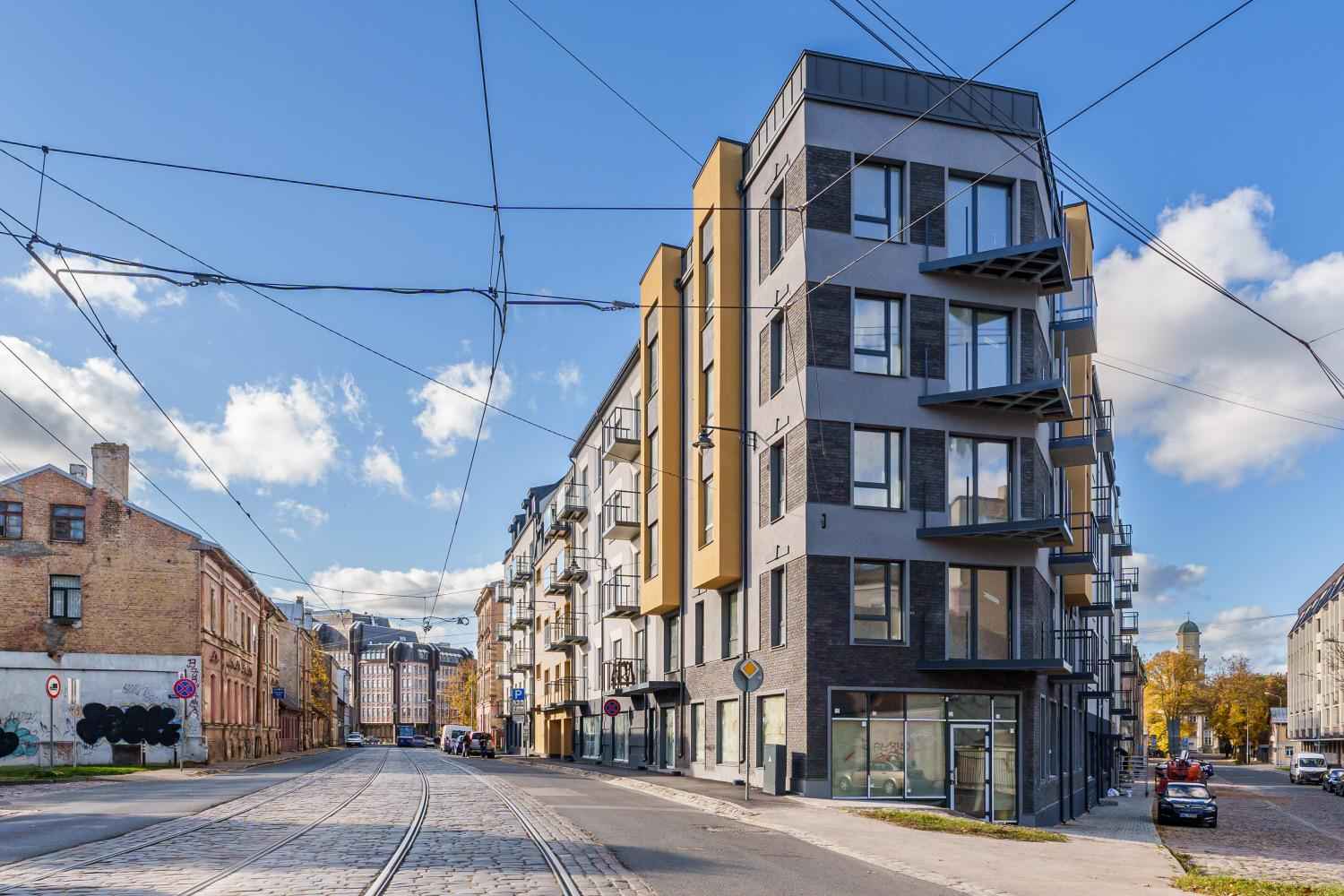 312fd268-2354-435d-b998-87bb4d57696d_1_11zon